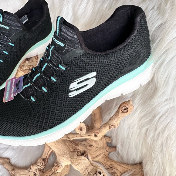 SKECHERS WOMEN/ Size 6.5 - Picture 2 of 11